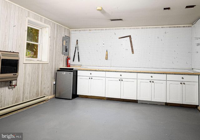489 WELL DR, New Freedom, PA 17349
