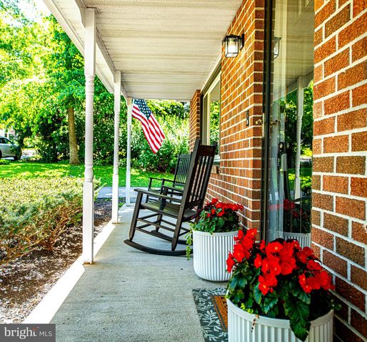 489 WELL DR, New Freedom, PA 17349
