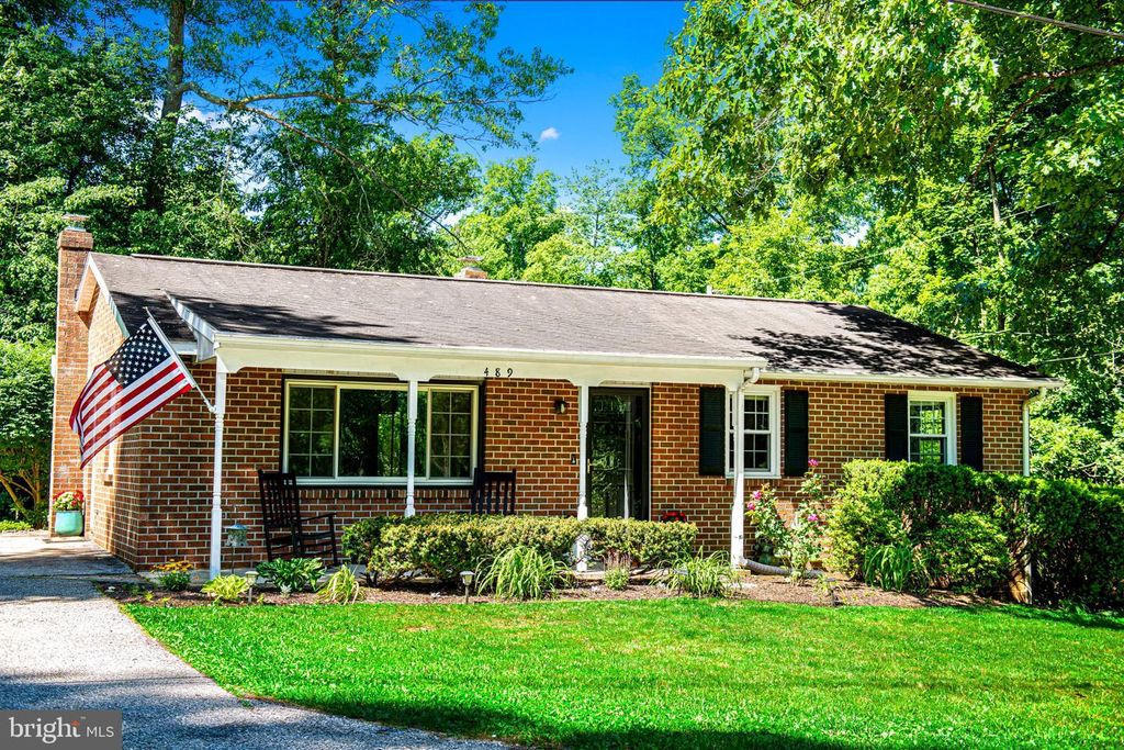 489 WELL DR, New Freedom, PA 17349