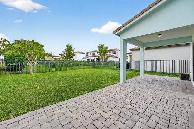 16575 Cove Road, Westlake, FL 33470