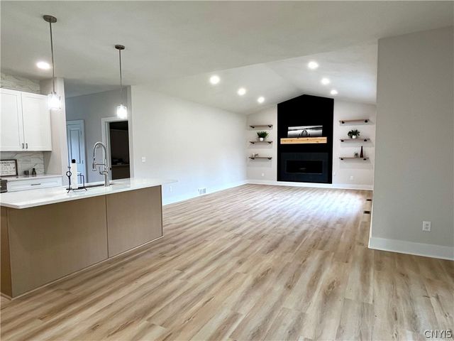 216 Lexi Lane, Van Buren, NY 13027