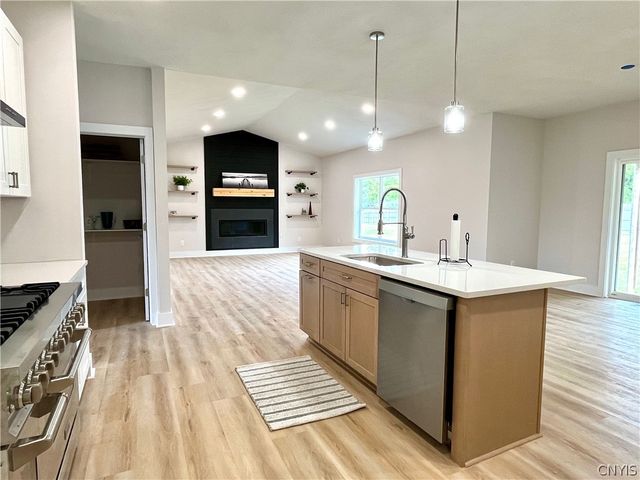 216 Lexi Lane, Van Buren, NY 13027