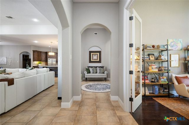 1211 Porto Point, New Braunfels, TX 78132