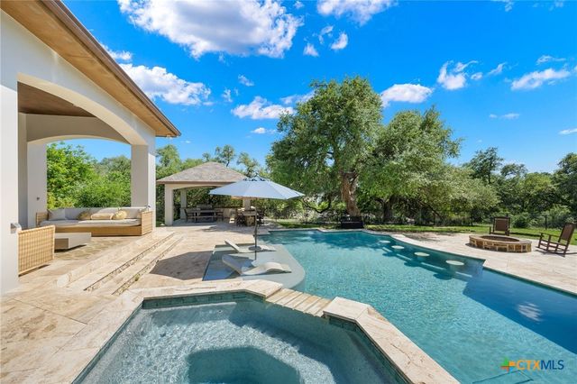 1211 Porto Point, New Braunfels, TX 78132