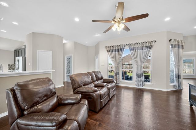 4701 Bungalow Drive, Garland, TX 75043