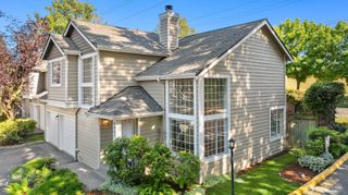 8002 118th Court NE #11, Kirkland, WA 98033