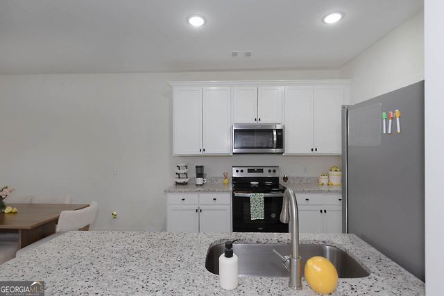 15 Lemon, Phenix City, AL 36869