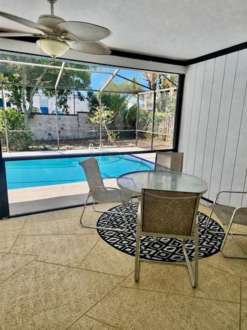 1382 SUTTON PLACE DRIVE, Palm Harbor, FL 34683