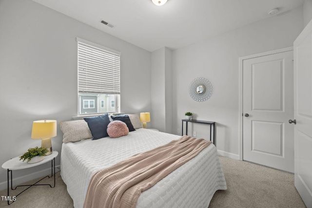 185 Manordale Drive, Chapel Hill, NC 27517