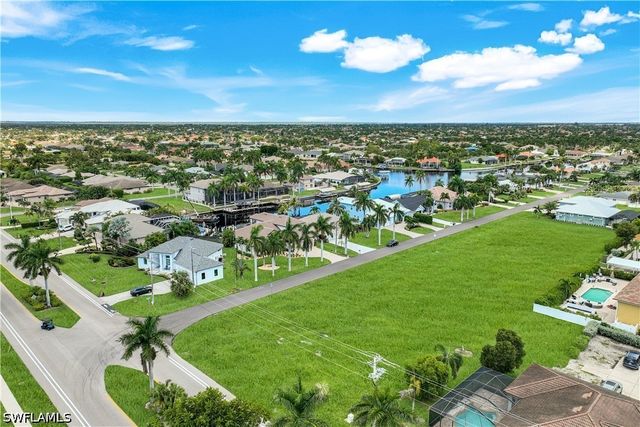 5429 SW 16th PL, Cape Coral, FL 33914