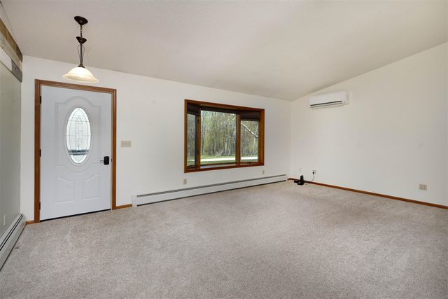 7480 E 5 Mile Road, White Cloud, MI 49349