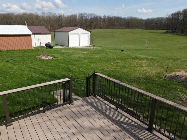 7480 E 5 Mile Road, White Cloud, MI 49349