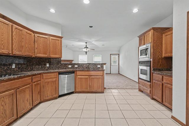 3444 Cobblestone Court, Spencer, OK 73084
