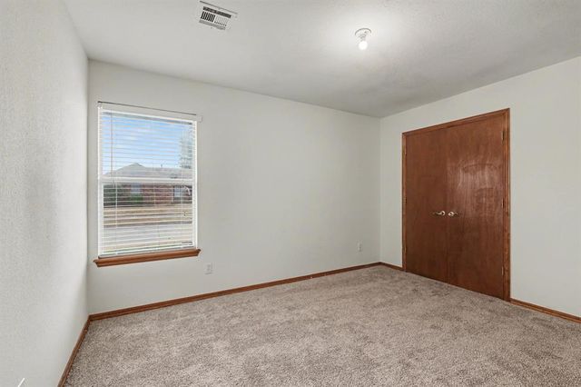 3444 Cobblestone Court, Spencer, OK 73084