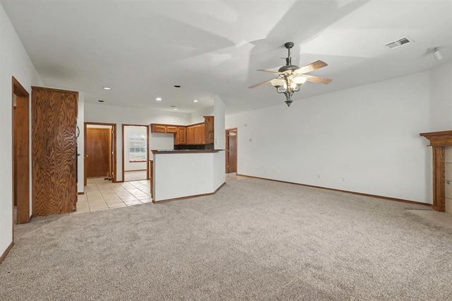 3444 Cobblestone Court, Spencer, OK 73084