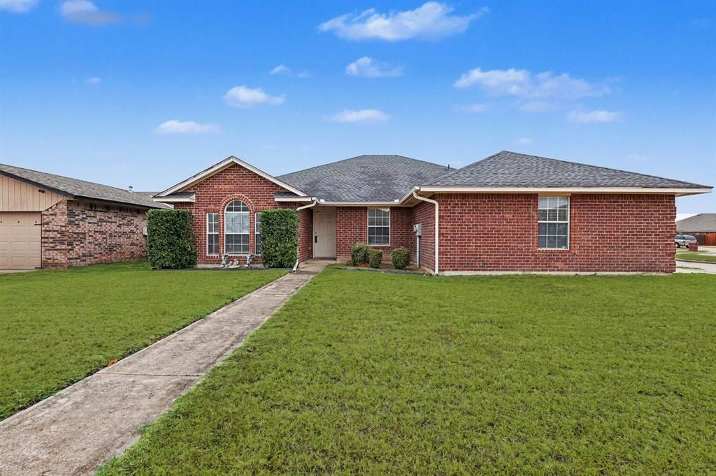 3444 Cobblestone Court, Spencer, OK 73084