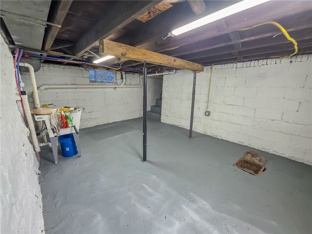 3106 State St, White Oak, PA 15131