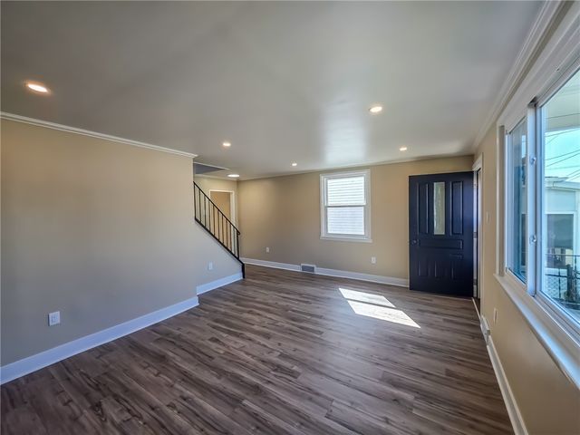 3106 State St, White Oak, PA 15131