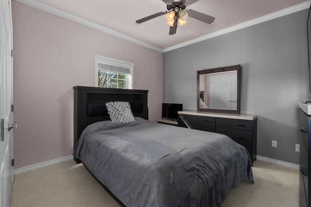 120 Deer Crest Dr, Carthage, TX 75633