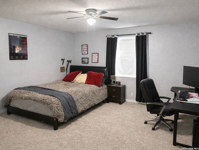 2247 Red Rock Xing, San Antonio, TX 78245