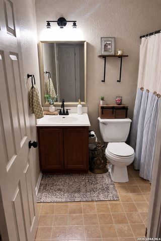 2247 Red Rock Xing, San Antonio, TX 78245