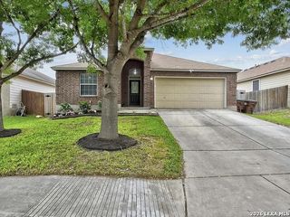 2247 Red Rock Xing, San Antonio, TX 78245