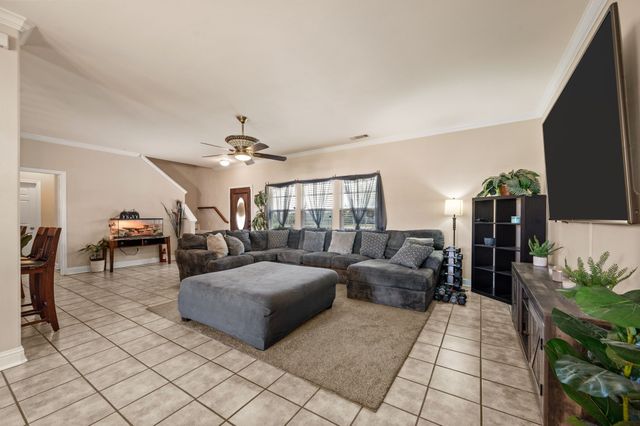 15099 Saddle Ridge Circle, Terrell, TX 75160