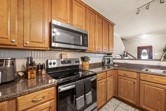 15099 Saddle Ridge Circle, Terrell, TX 75160