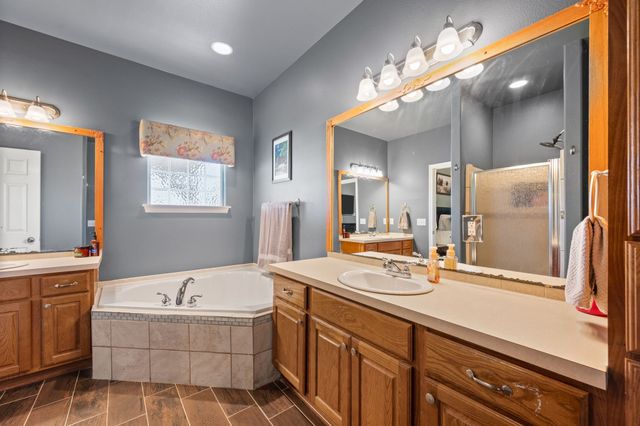 15099 Saddle Ridge Circle, Terrell, TX 75160