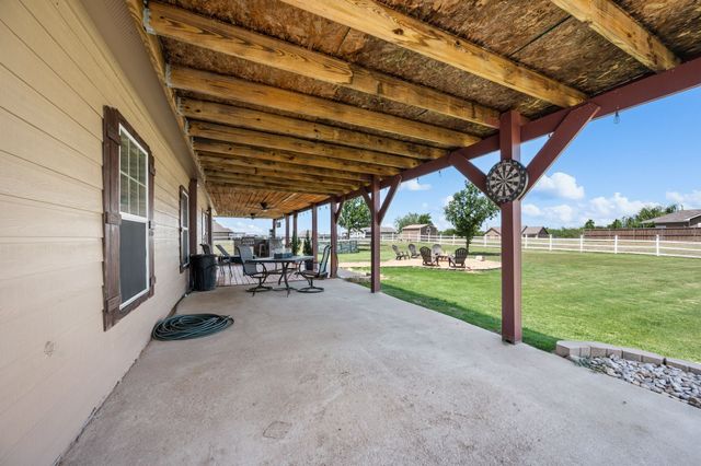 15099 Saddle Ridge Circle, Terrell, TX 75160