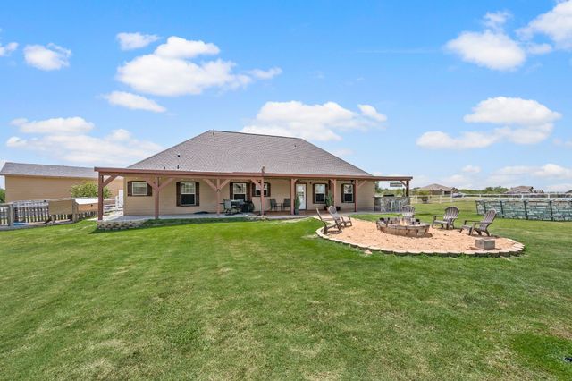 15099 Saddle Ridge Circle, Terrell, TX 75160