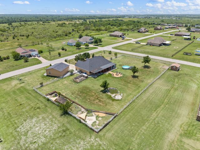 15099 Saddle Ridge Circle, Terrell, TX 75160
