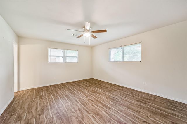 3700 Stassen Street, Houston, TX 77051