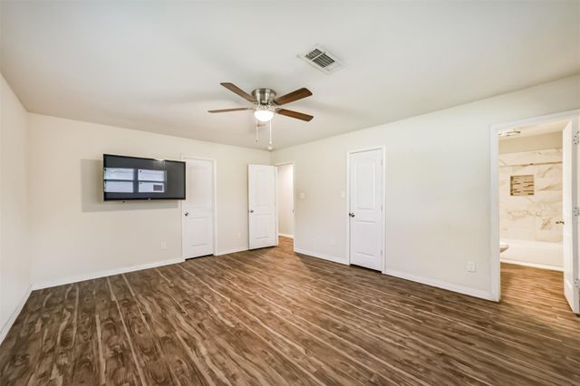 3700 Stassen Street, Houston, TX 77051