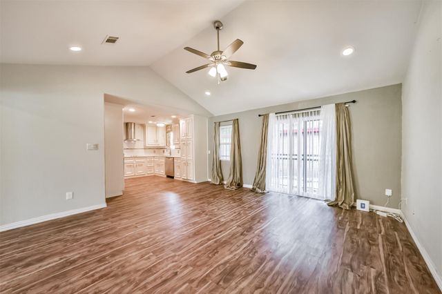 3700 Stassen Street, Houston, TX 77051