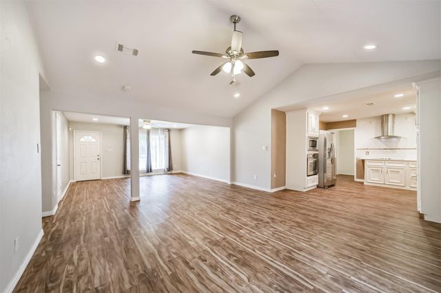 3700 Stassen Street, Houston, TX 77051