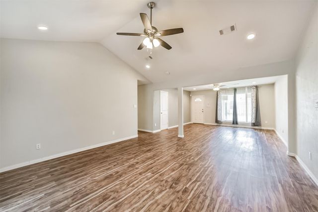 3700 Stassen Street, Houston, TX 77051