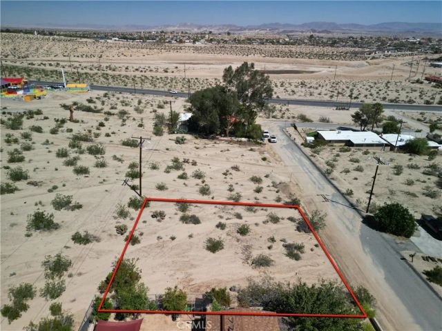 777 Hillside, 29 Palms, CA 92277
