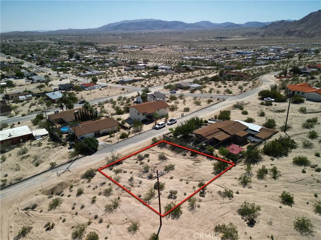 777 Hillside, 29 Palms, CA 92277