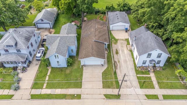 1223 LIBERTY STREET, Oshkosh, WI 54901