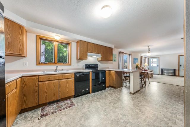 1223 LIBERTY STREET, Oshkosh, WI 54901