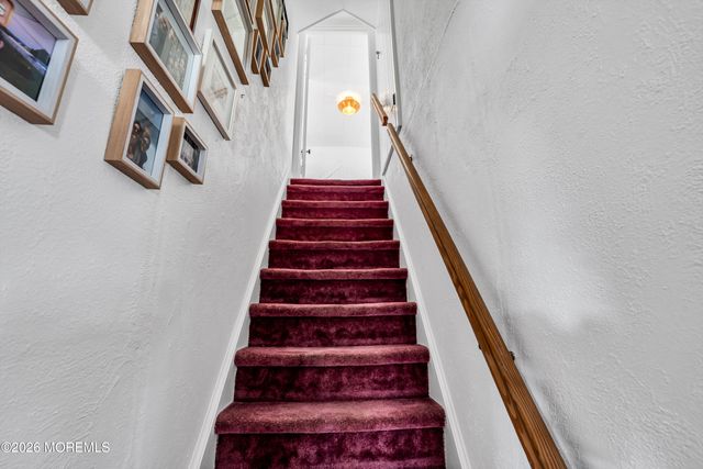 119 Pilgrim Pathway, Ocean Grove, NJ 07756