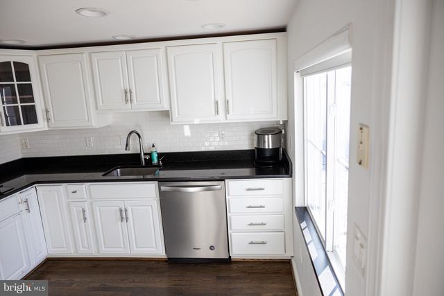 1013 PAUL DR, Rockville, MD 20851