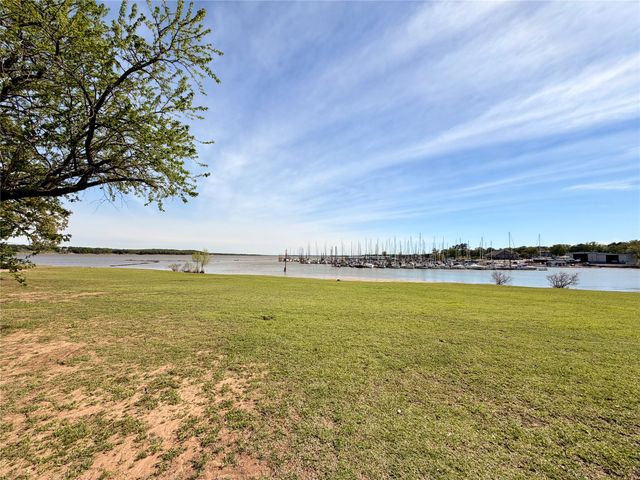 10 George A Green Drive, Gordonville, TX 76245