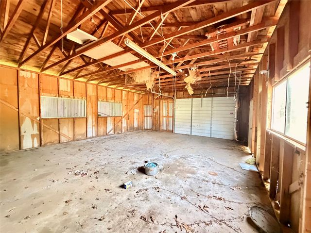 10 George A Green Drive, Gordonville, TX 76245