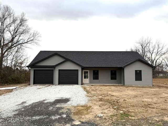 112 Blue Bird Lane, Mitchell, IN 47446