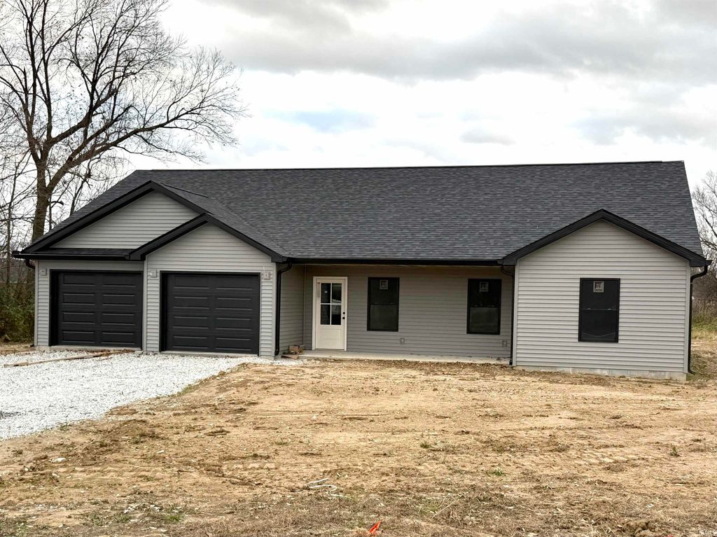 112 Blue Bird Lane, Mitchell, IN 47446