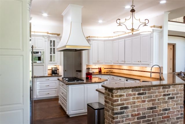 8500 Doral Court E, Flower Mound, TX 75022