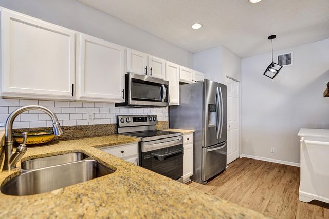 10694 Pelican Drive, Wellington, FL 33414
