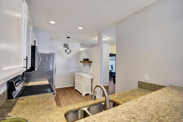 10694 Pelican Drive, Wellington, FL 33414